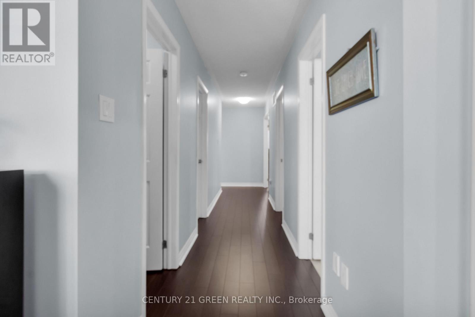 Photo 18 of 940 Dice Way, Milton ON
