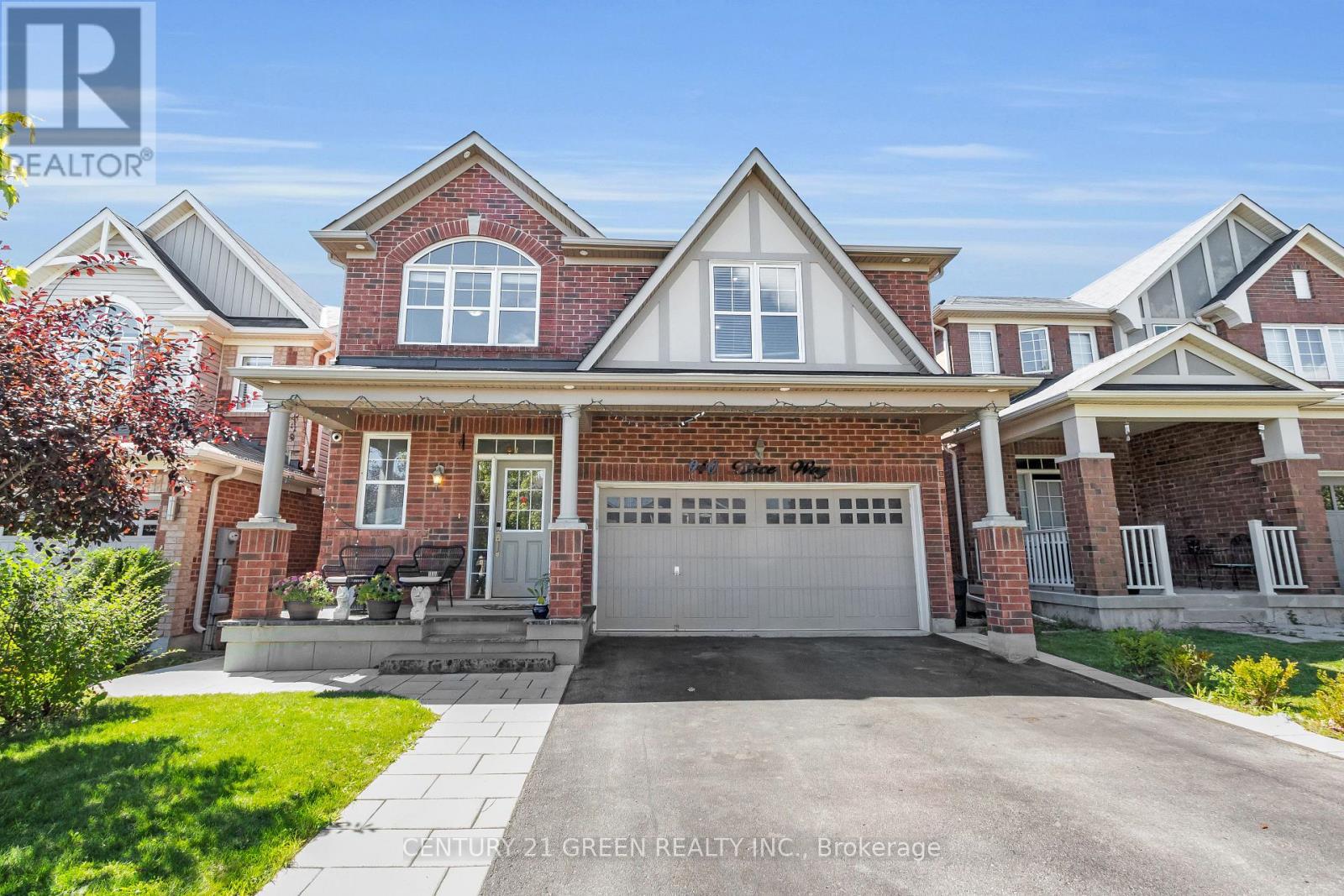 Photo 3 of 940 Dice Way, Milton ON