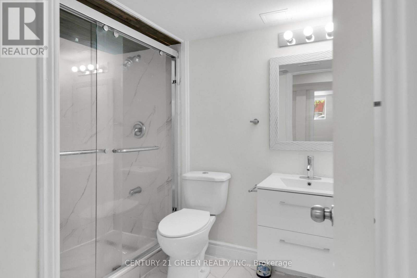 Photo 36 of 940 Dice Way, Milton ON