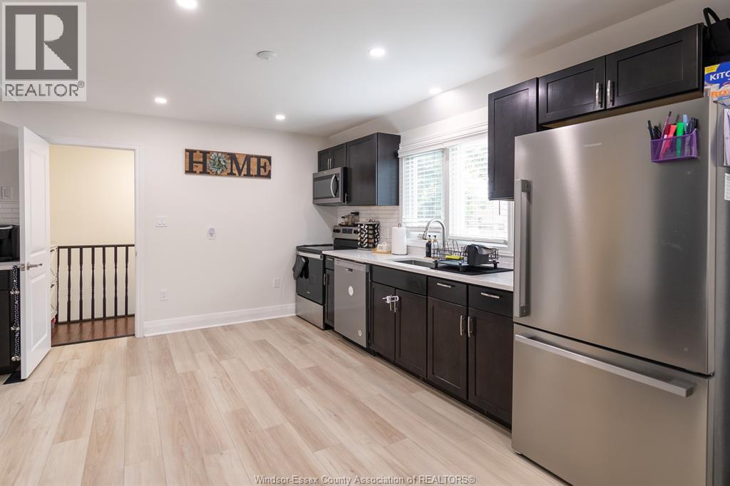 Photo 8 of 2374 Alexis Road, Windsor ON