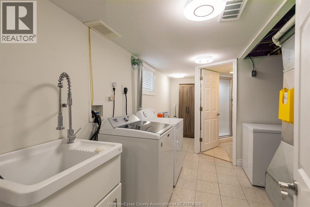 Photo 23 of 2374 Alexis Road, Windsor ON