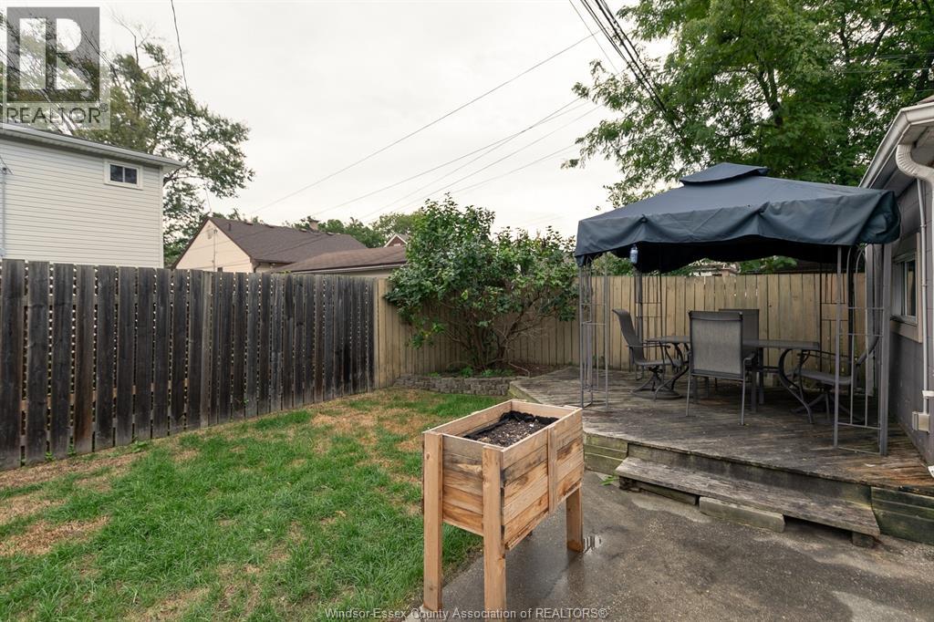 Photo 34 of 2374 Alexis Road, Windsor ON