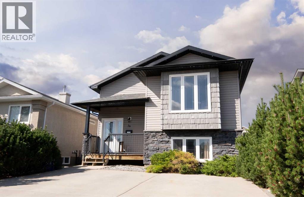 Photo 1 of 36 Aberdeen Road W, Lethbridge AB