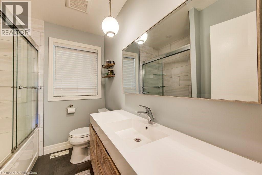 Photo 23 of 21 Ruskview Road, Kitchener ON
