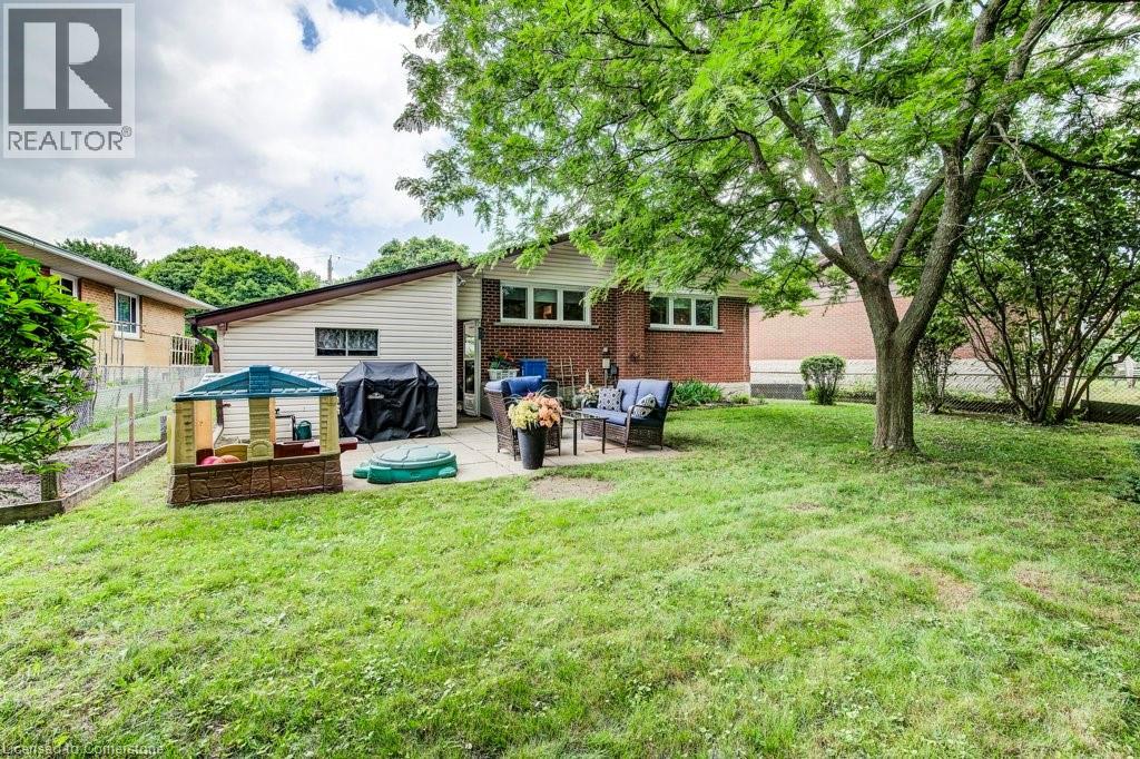 Photo 34 of 21 Ruskview Road, Kitchener ON