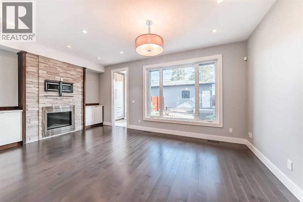 Photo 12 of 2414 31 Avenue Sw, Calgary AB