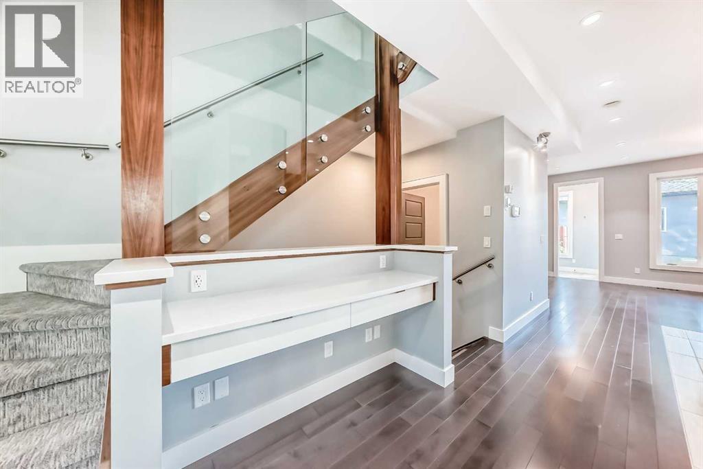 Photo 16 of 2414 31 Avenue Sw, Calgary AB
