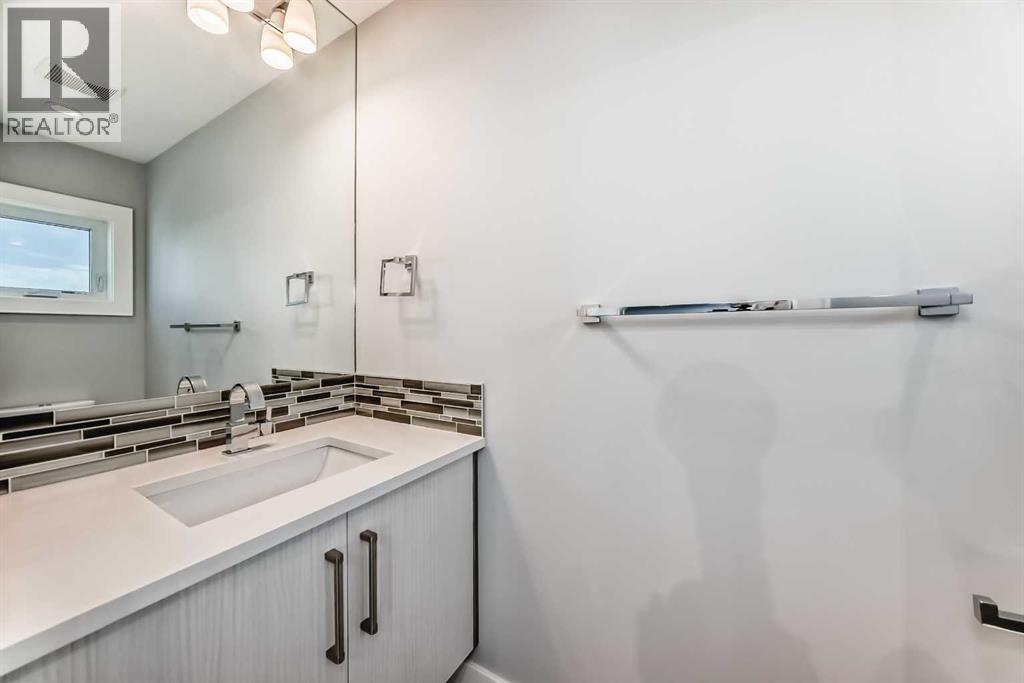 Photo 37 of 2414 31 Avenue Sw, Calgary AB