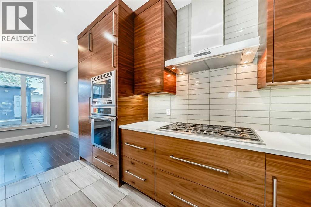 Photo 5 of 2414 31 Avenue Sw, Calgary AB