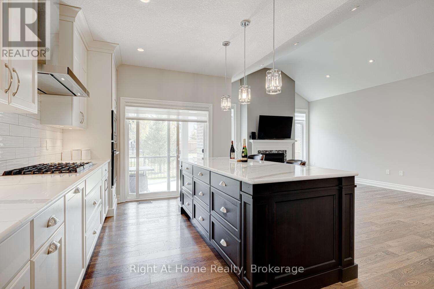 Photo 14 of 1038 Trailsway Avenue, London South ON