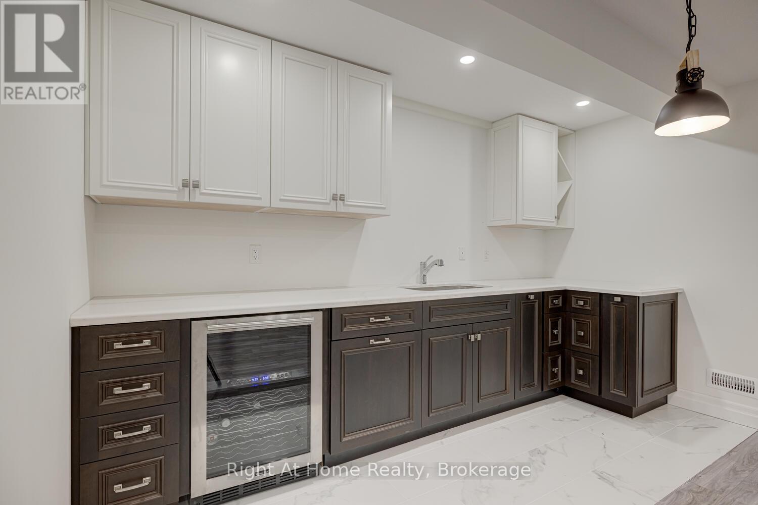 Photo 37 of 1038 Trailsway Avenue, London South ON