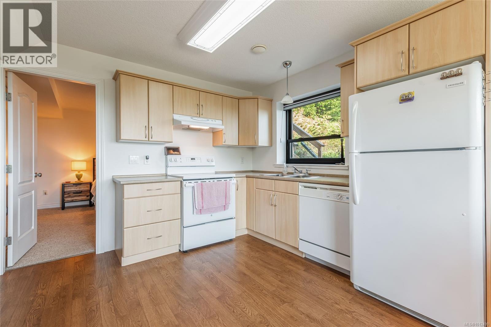 824 Craig Rd, Ladysmith