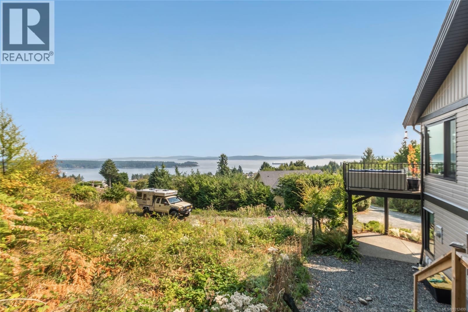 824 Craig Rd, Ladysmith