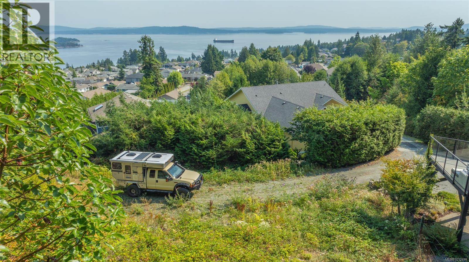 824 Craig Rd, Ladysmith