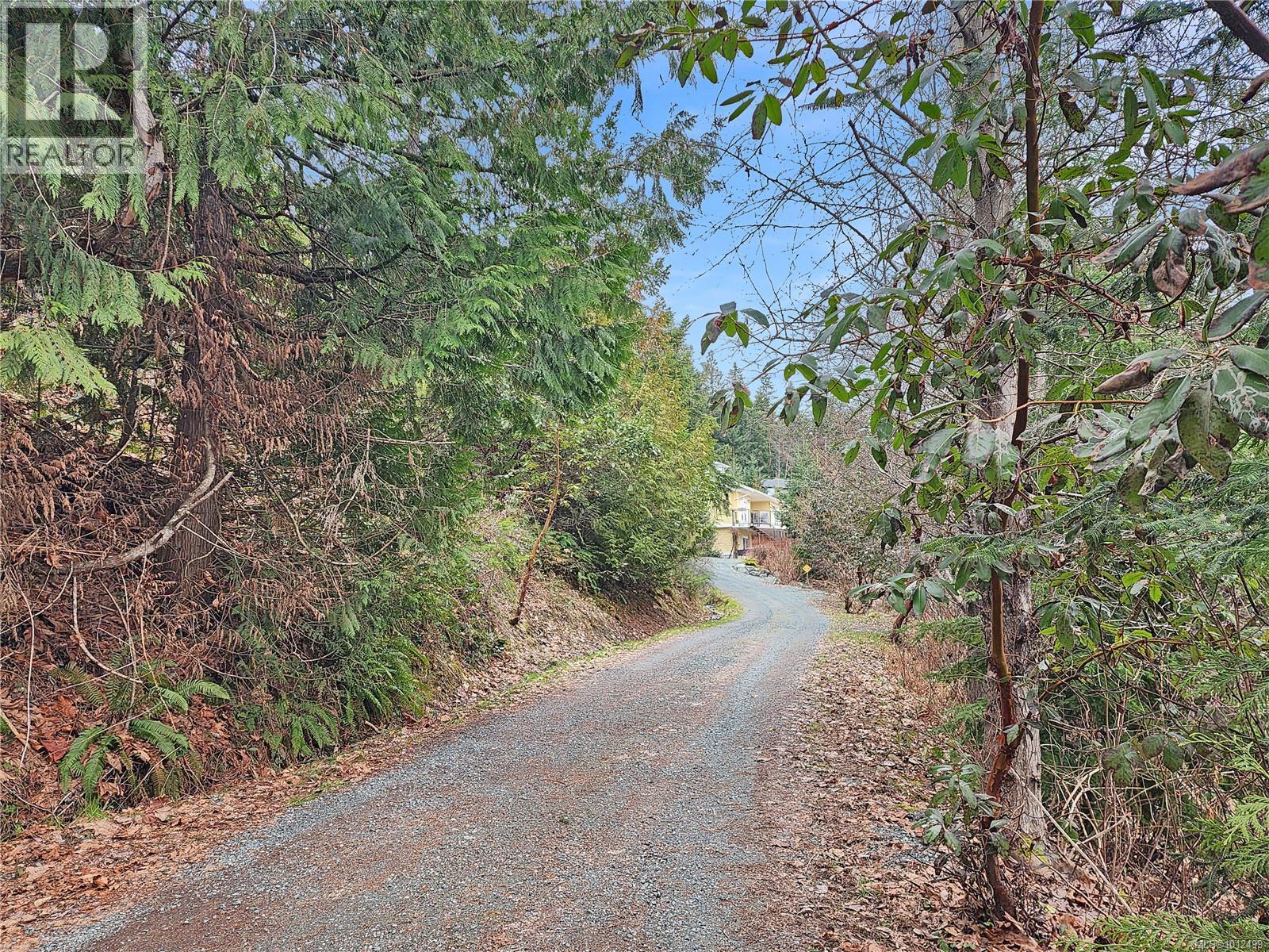 824 Craig Rd, Ladysmith