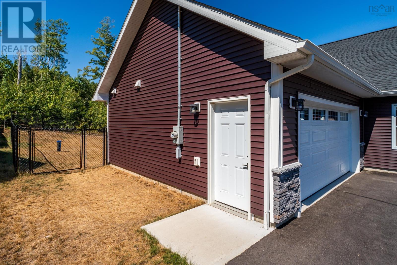 Property 8 of 38 of 1471 Milena Court