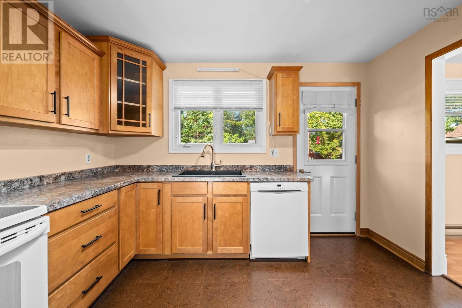 Photo 15 of 134 Beech Hill Drive, Lake Echo NS