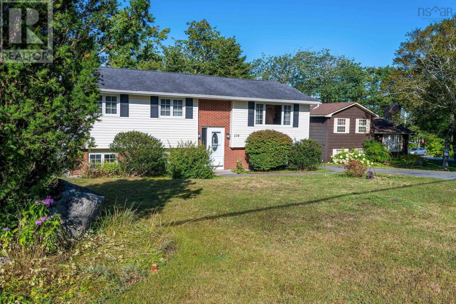 Photo 3 of 134 Beech Hill Drive, Lake Echo NS