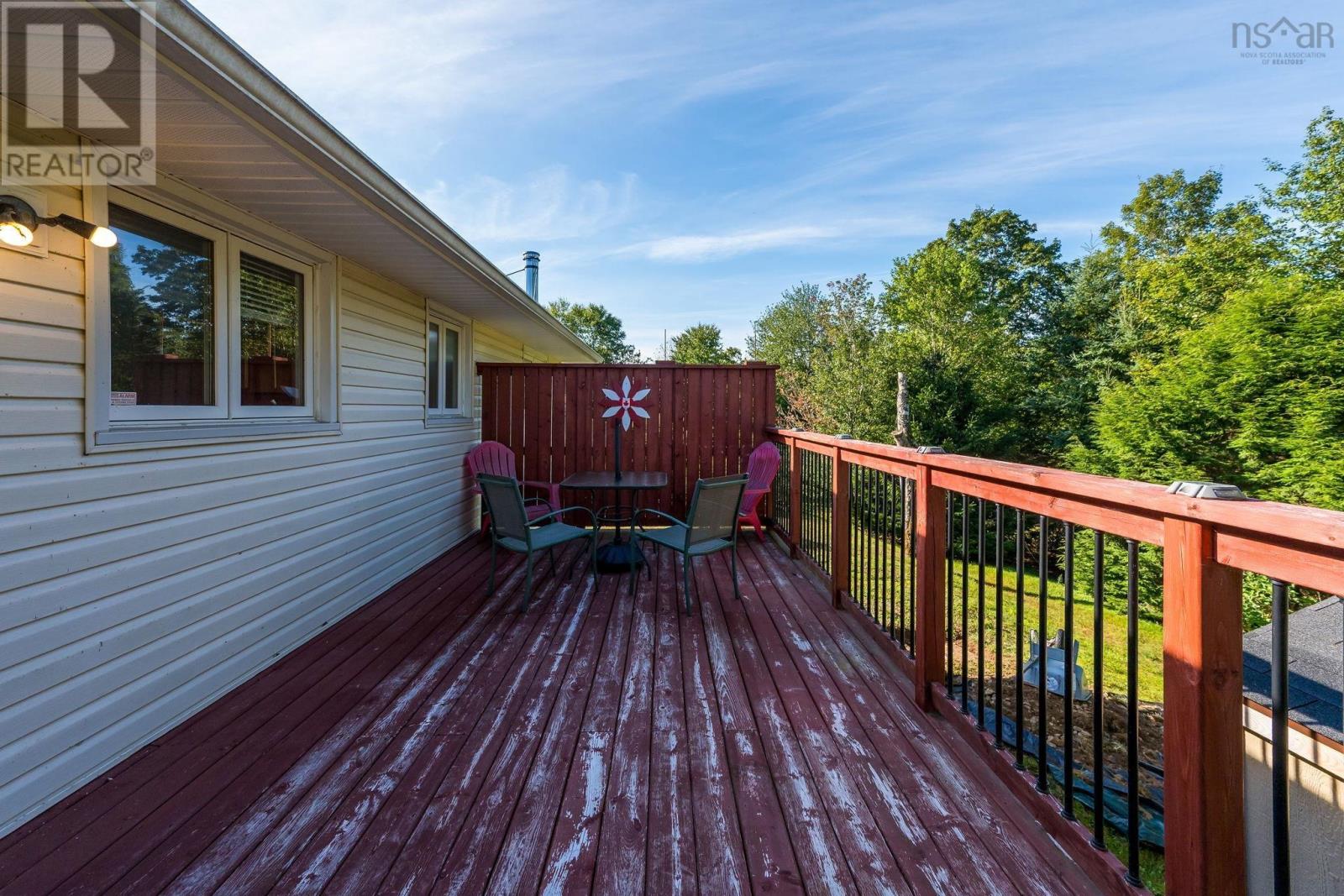 Photo 34 of 134 Beech Hill Drive, Lake Echo NS