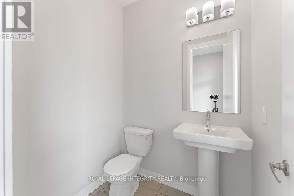 Photo 11 of 255 Falsetto Street, Ottawa ON