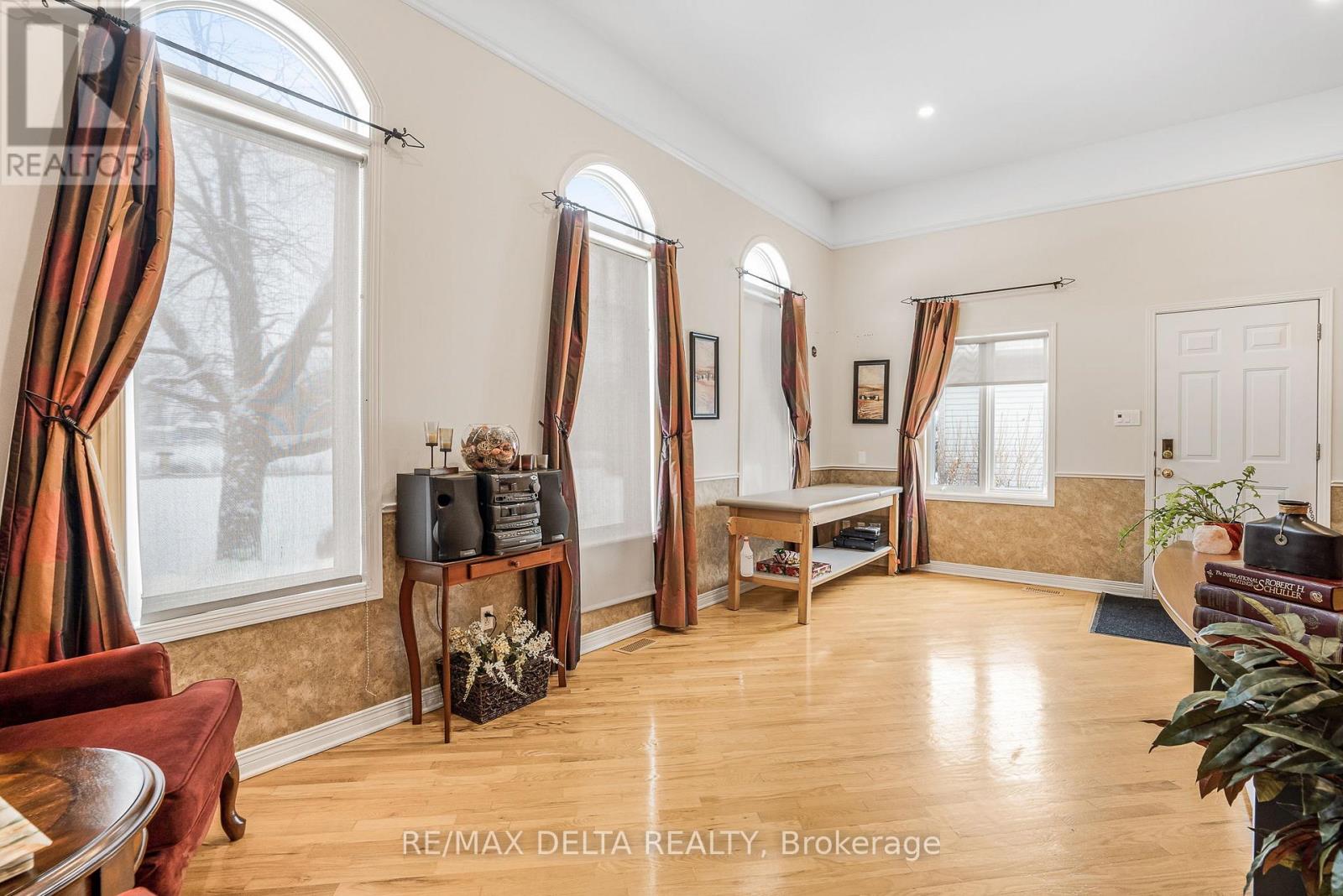 Photo 26 of 1819 Baseline Road, Clarencerockland ON