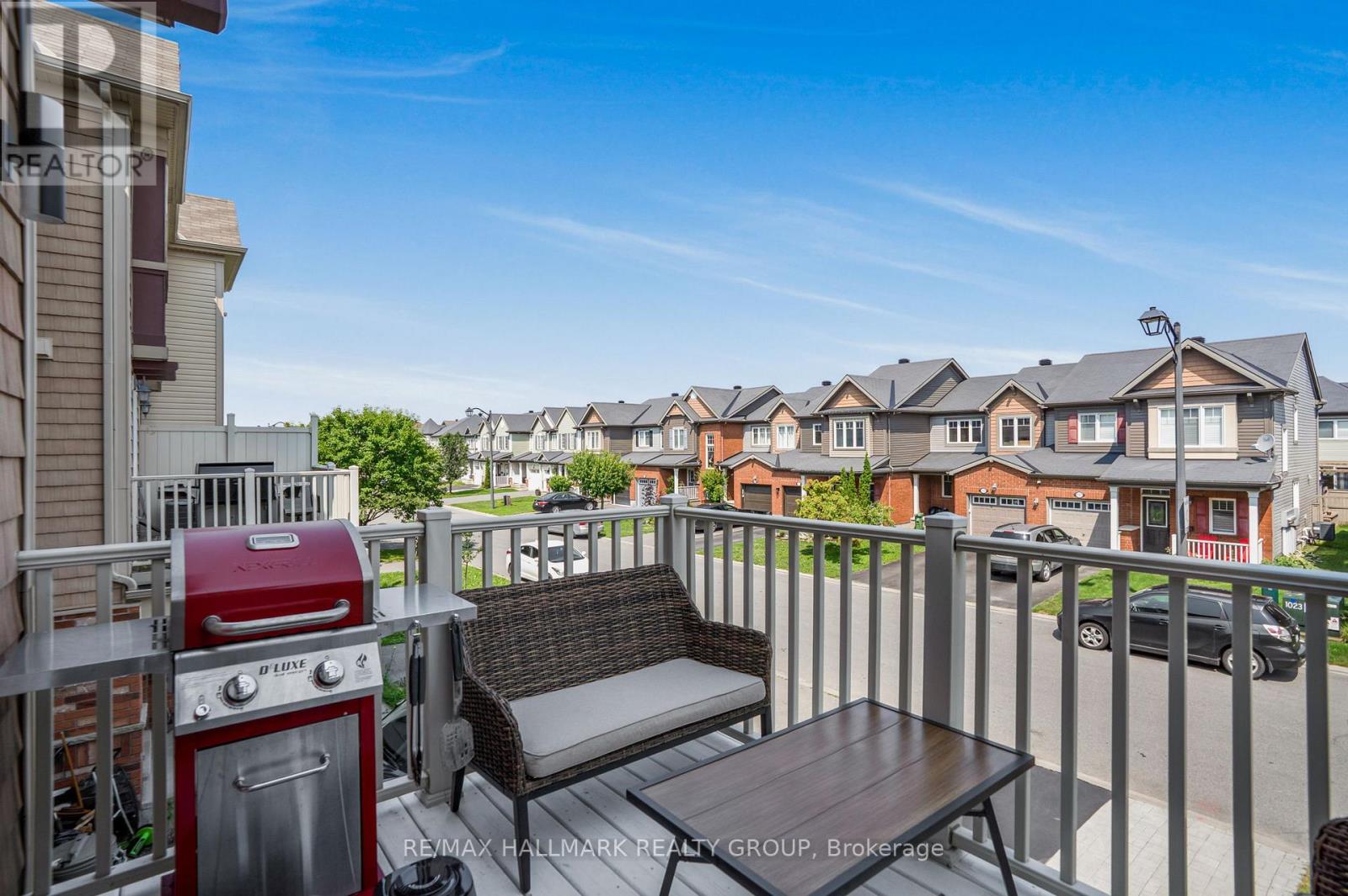 Photo 20 of 110 Sunshine Crescent, Ottawa ON