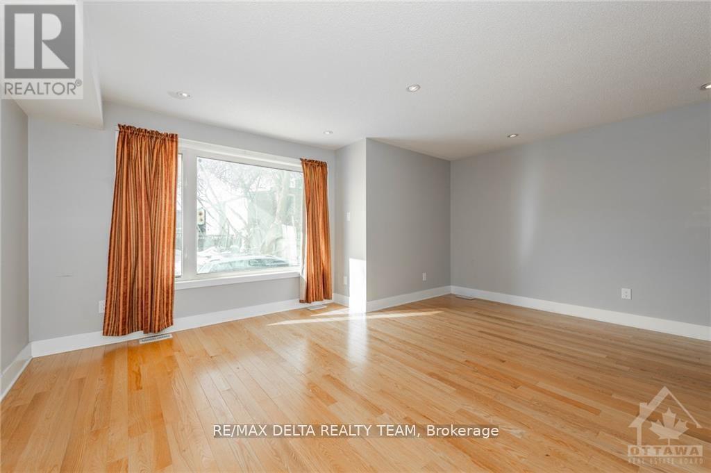Photo 8 of A 278 Booth Street, Ottawa ON