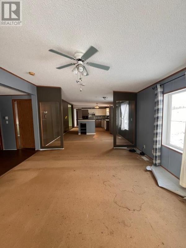 Photo 9 of 209 Algoma St, Nakina ON