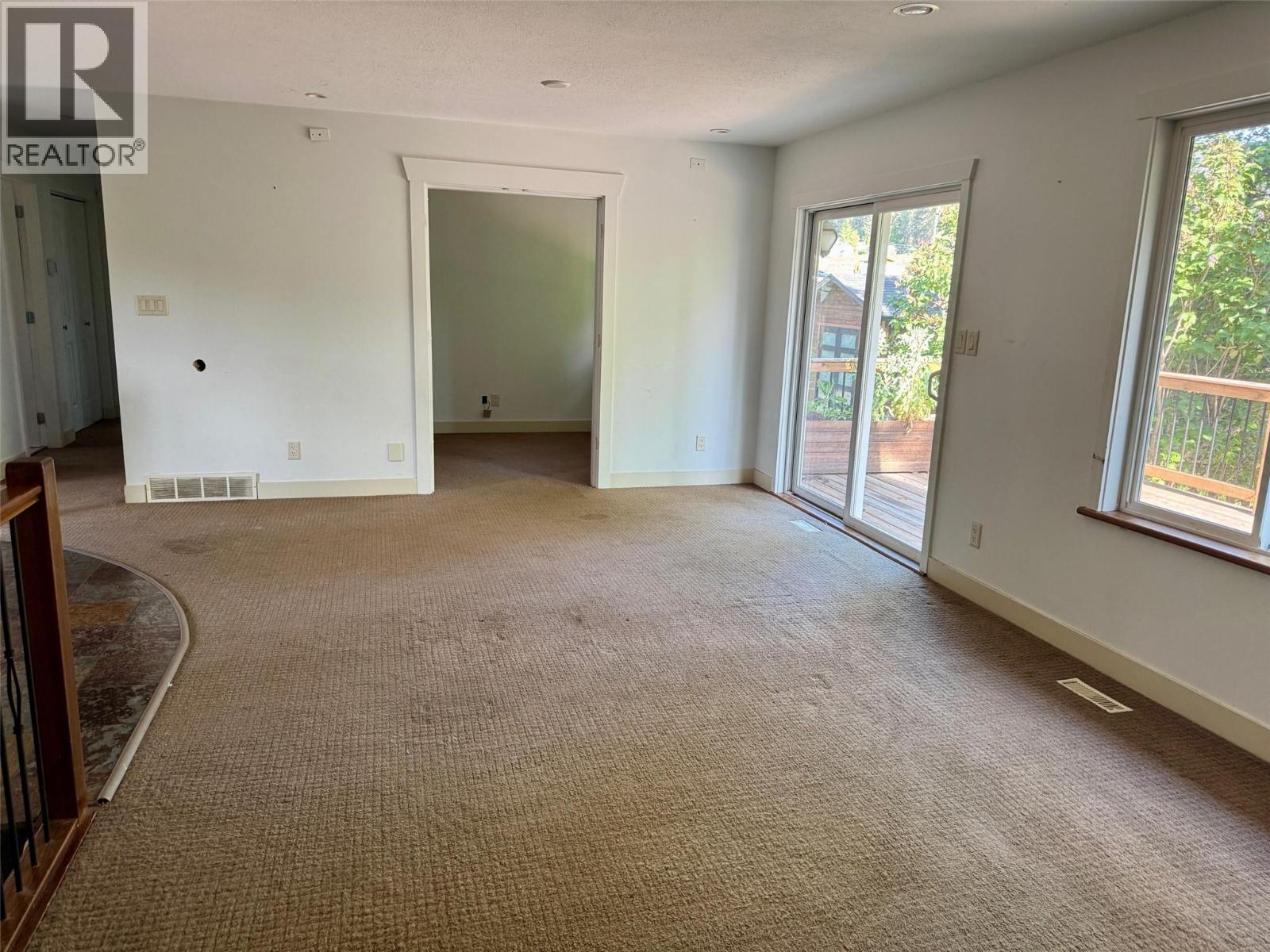 Photo 3 of 3353 Greenwood Court, Kelowna BC