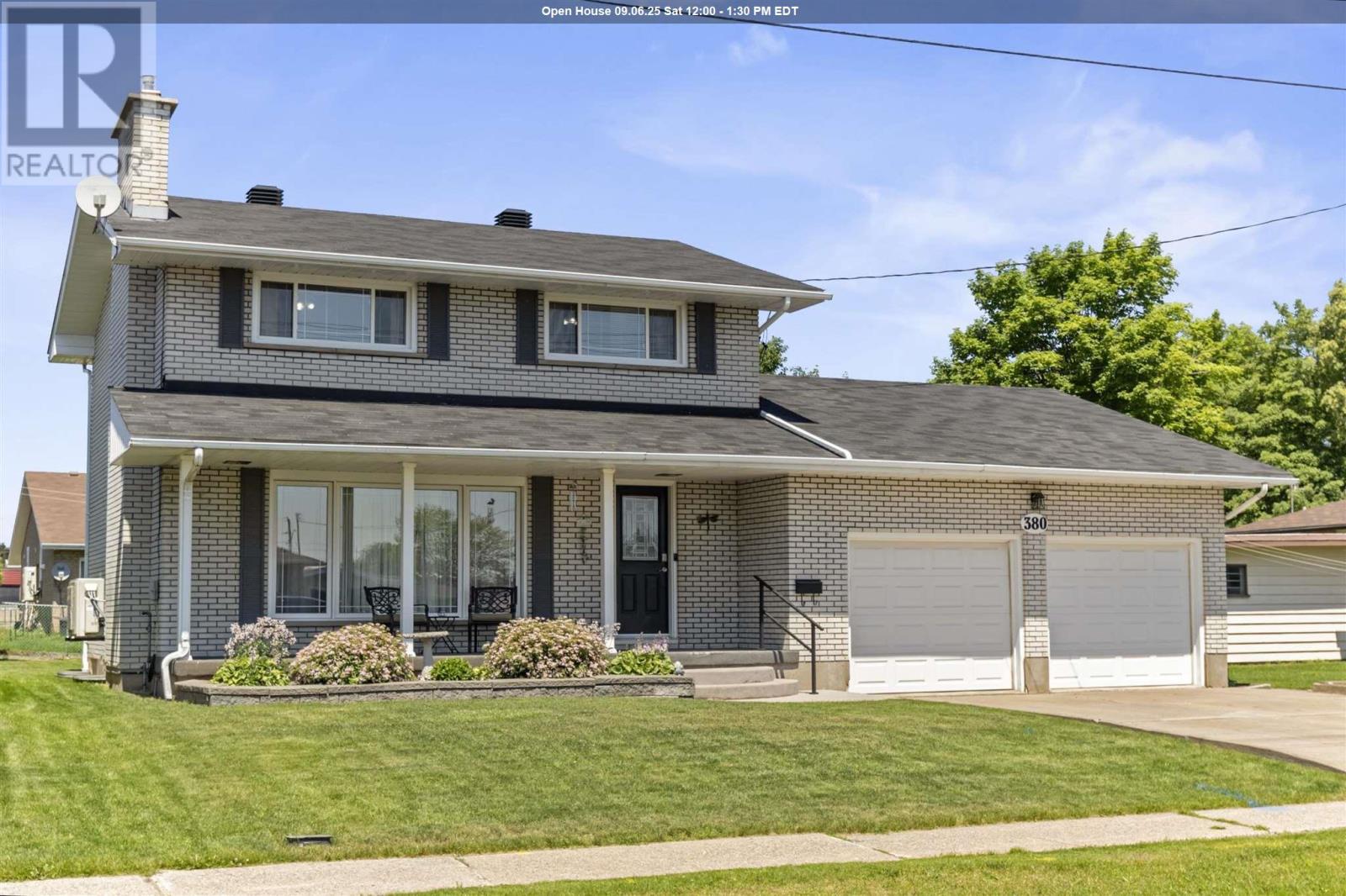Photo 1 of 380 Sussex Rd, Sault Ste Marie ON