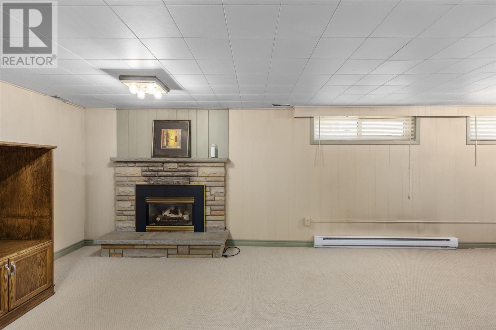 Photo 33 of 380 Sussex Rd, Sault Ste Marie ON