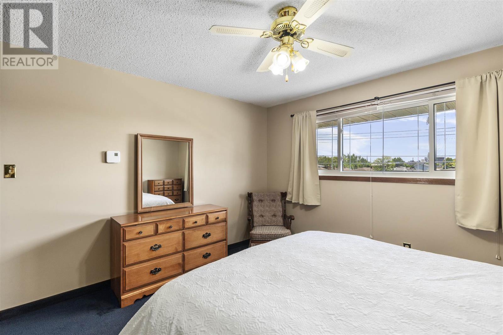 Photo 30 of 380 Sussex Rd, Sault Ste Marie ON