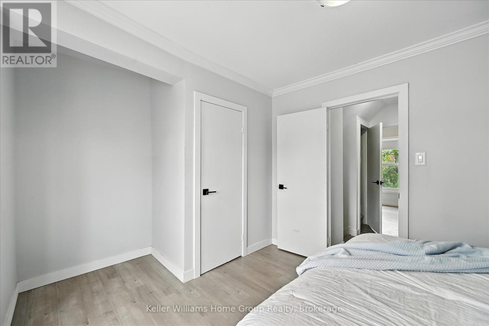 Photo 21 of 82 Rosemont Avenue, Hamilton ON