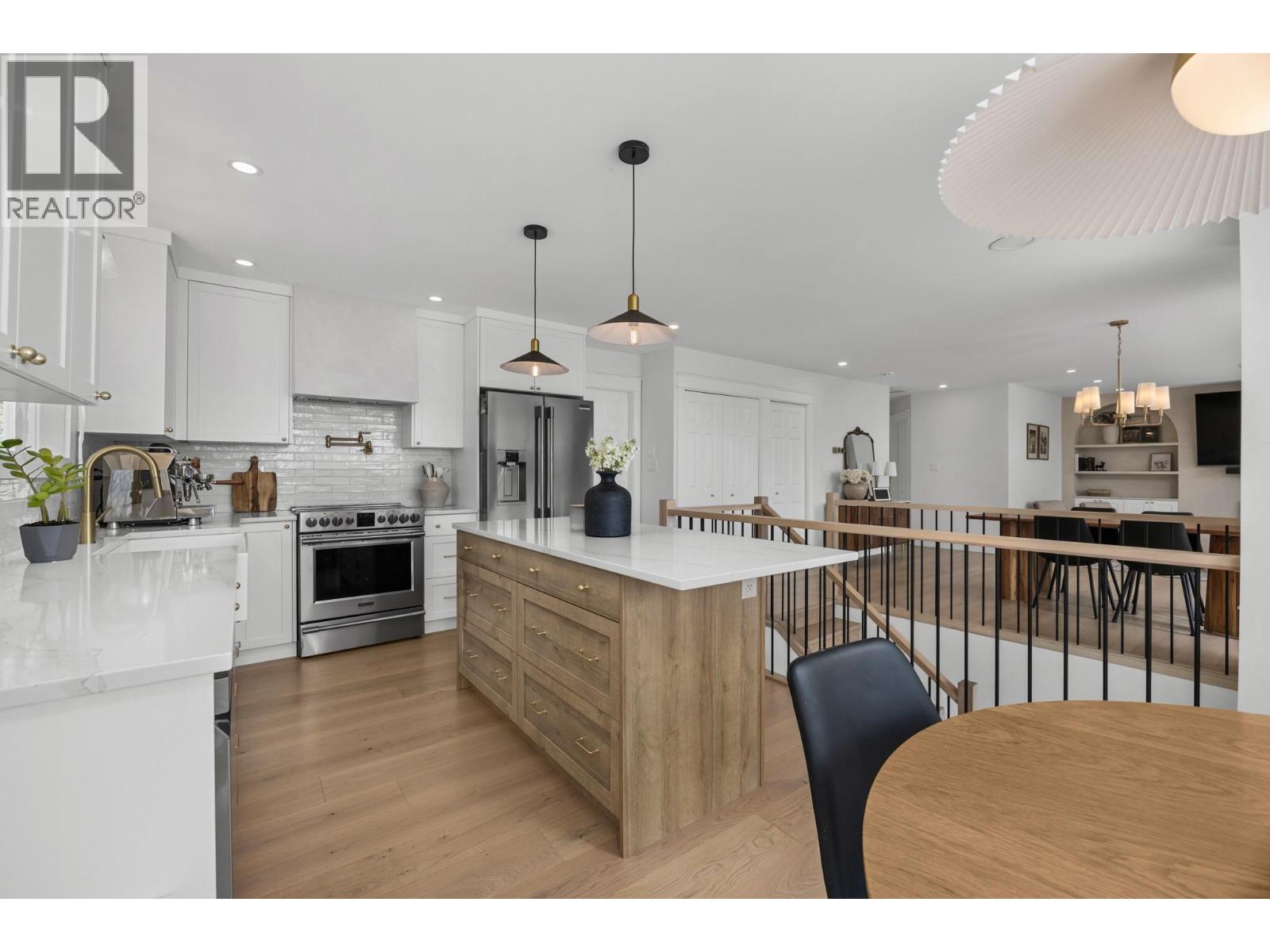 Photo 17 of 6749 Foothills Drive, Vernon BC