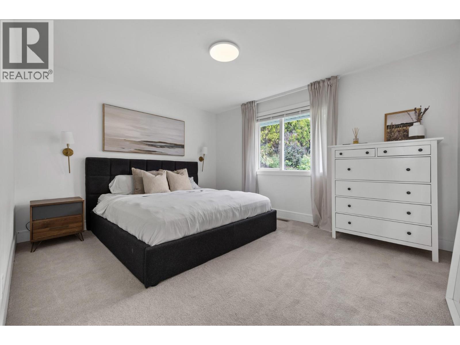 Photo 21 of 6749 Foothills Drive, Vernon BC
