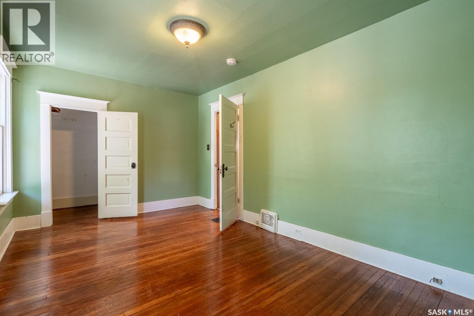 Photo 23 of 2228 Montague Street, Regina SK