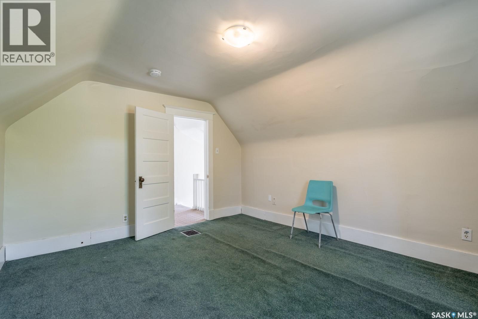 Photo 29 of 2228 Montague Street, Regina SK