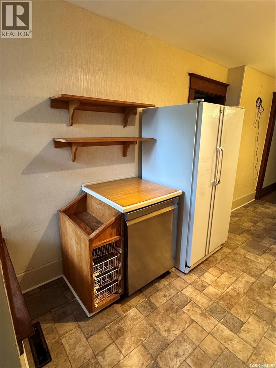 Photo 18 of 2228 Montague Street, Regina SK