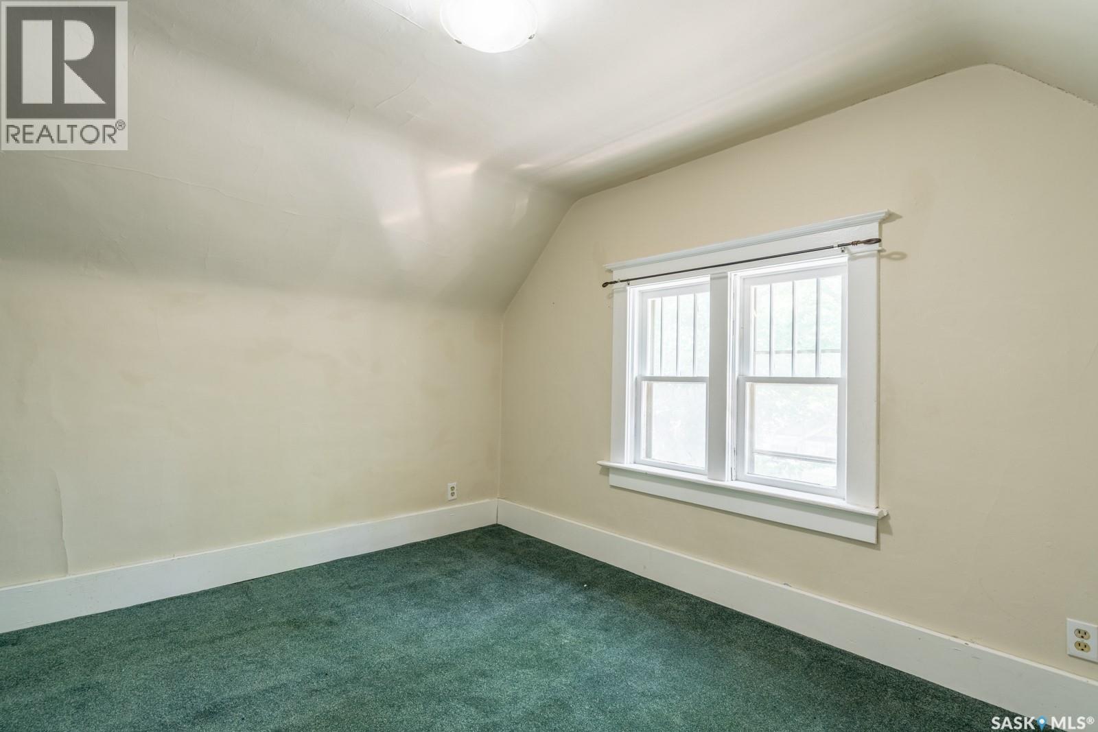 Photo 31 of 2228 Montague Street, Regina SK