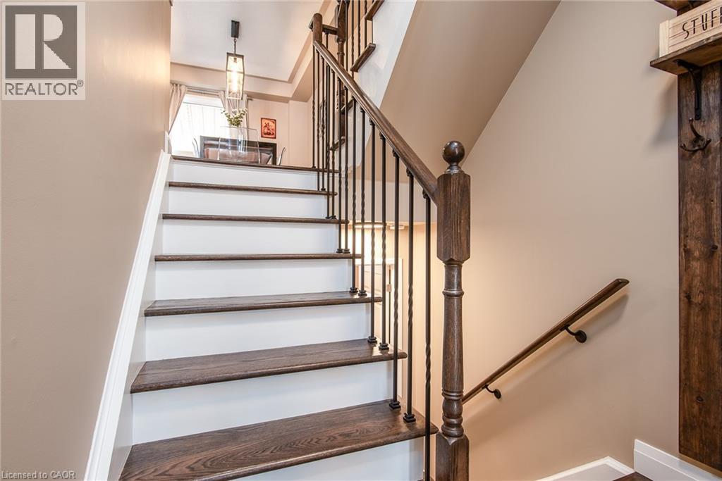 Photo 10 of 110 Highland Road E Unit 86, Kitchener ON