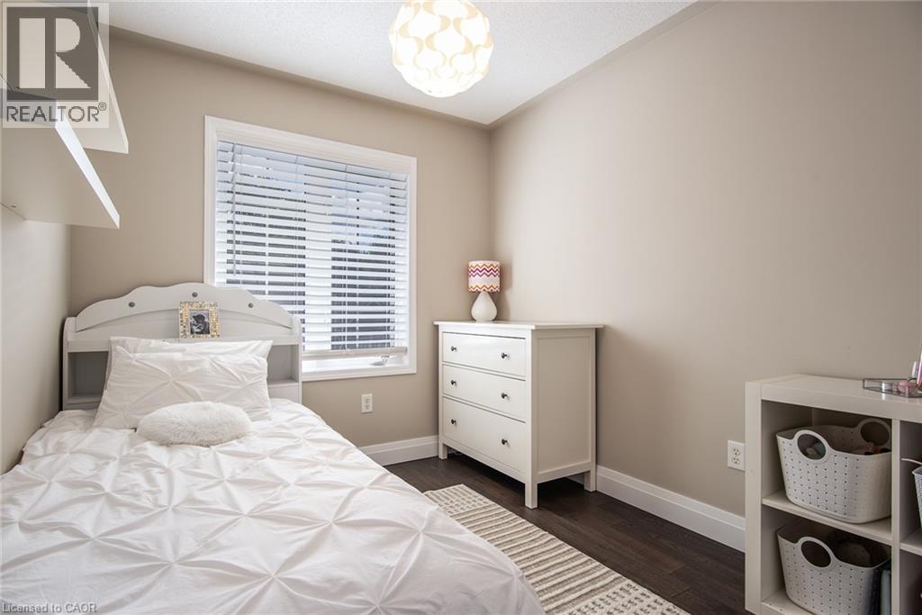 Photo 33 of 110 Highland Road E Unit 86, Kitchener ON