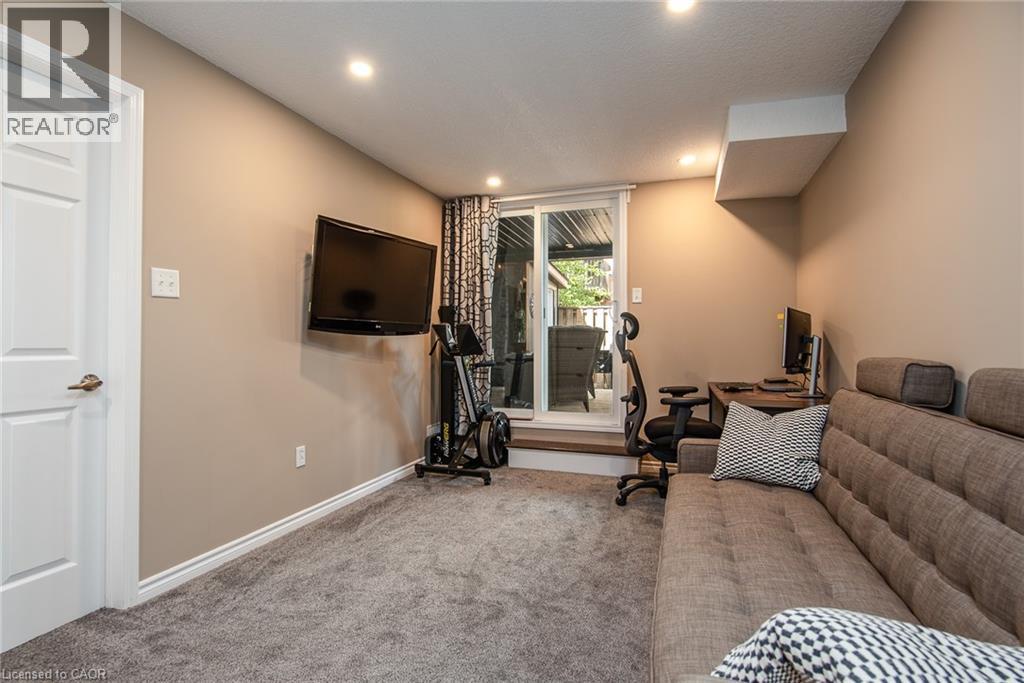 Photo 34 of 110 Highland Road E Unit 86, Kitchener ON