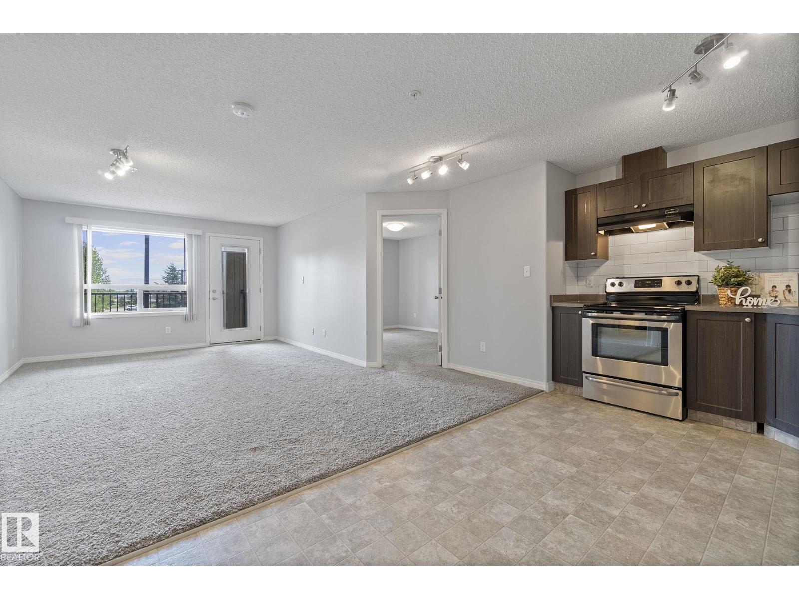 Photo 3 of 214 1520 Hammond Gate Ga Nw, Edmonton AB
