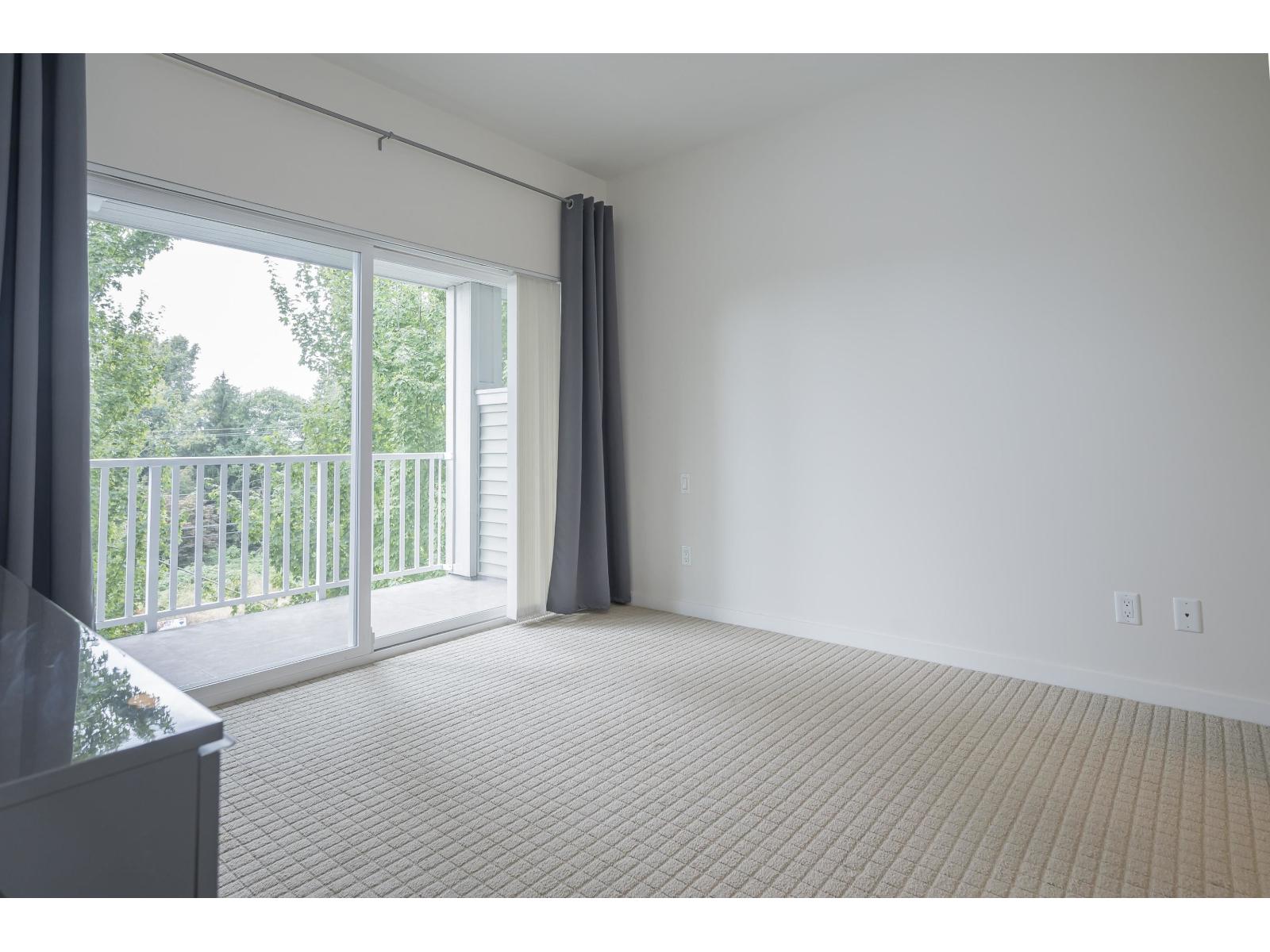 Photo 16 of 310 6430 194 Street, Surrey BC