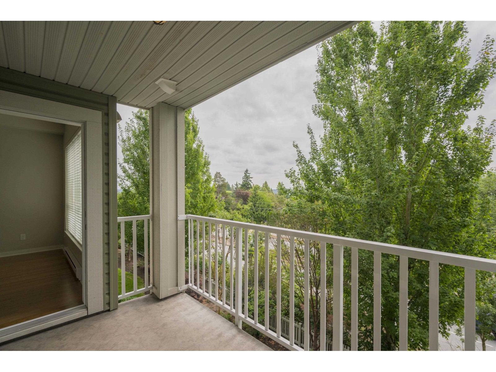 Photo 23 of 310 6430 194 Street, Surrey BC