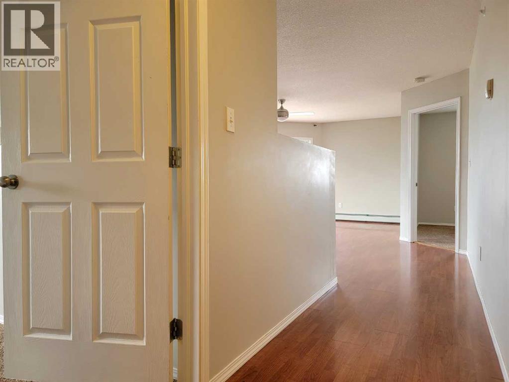 Photo 4 of 401 11220 104 Avenue, Grande Prairie AB