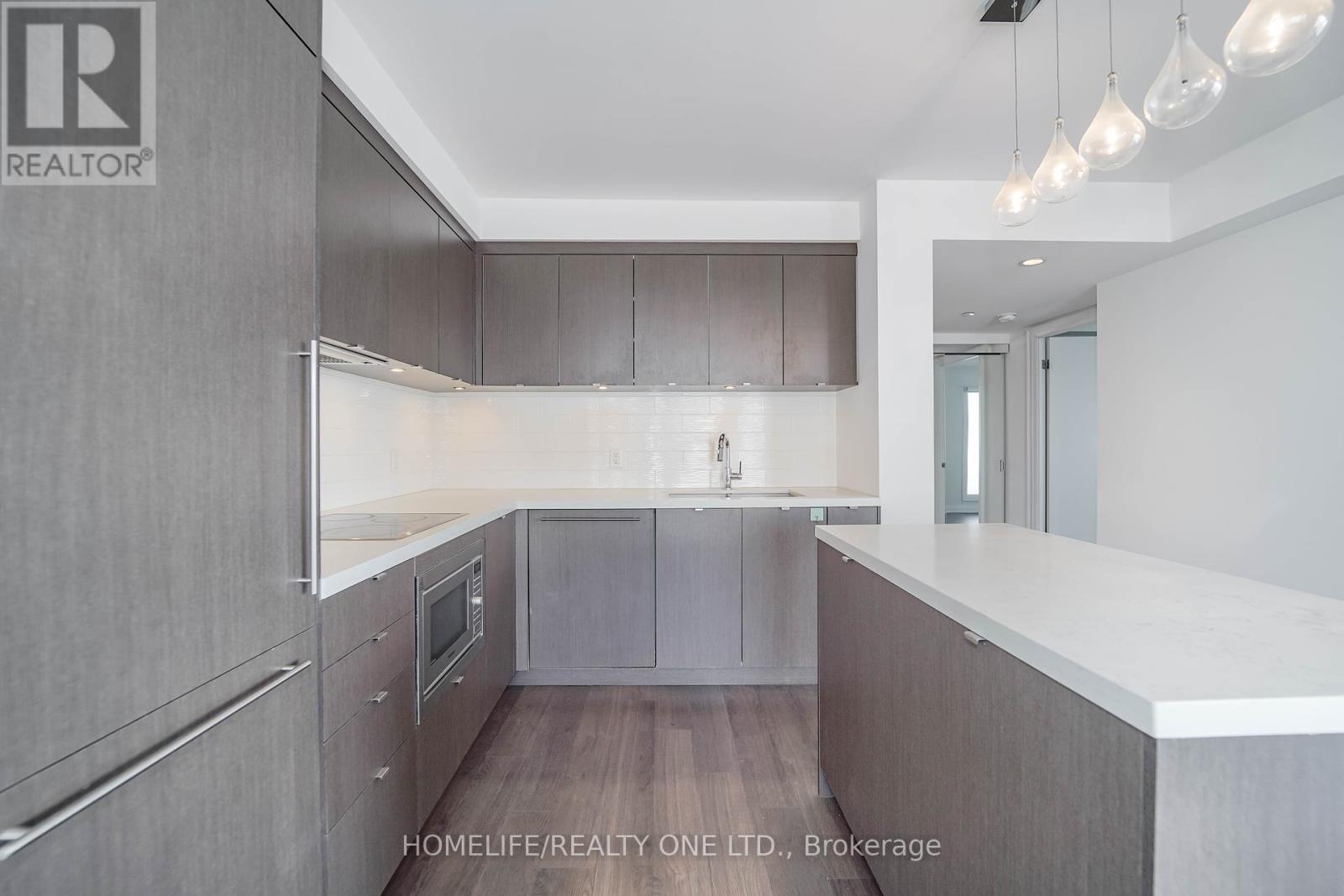 Photo 18 of 2915 155 Yorkville Avenue, Toronto ON