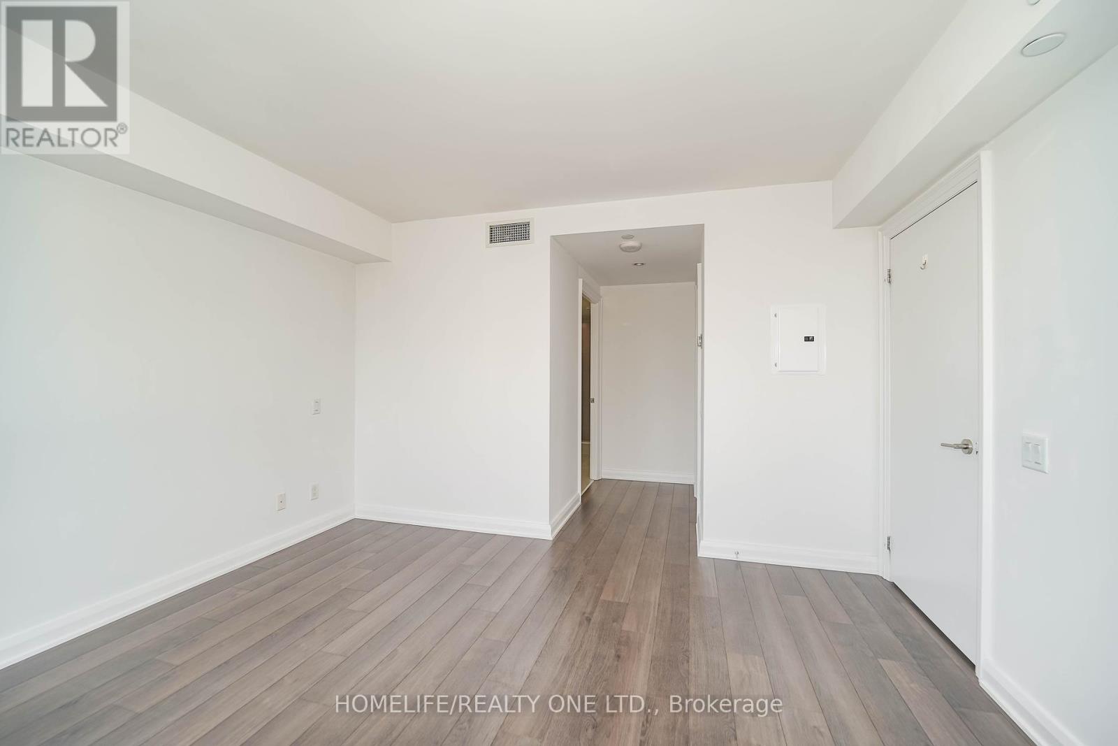Photo 42 of 2915 155 Yorkville Avenue, Toronto ON