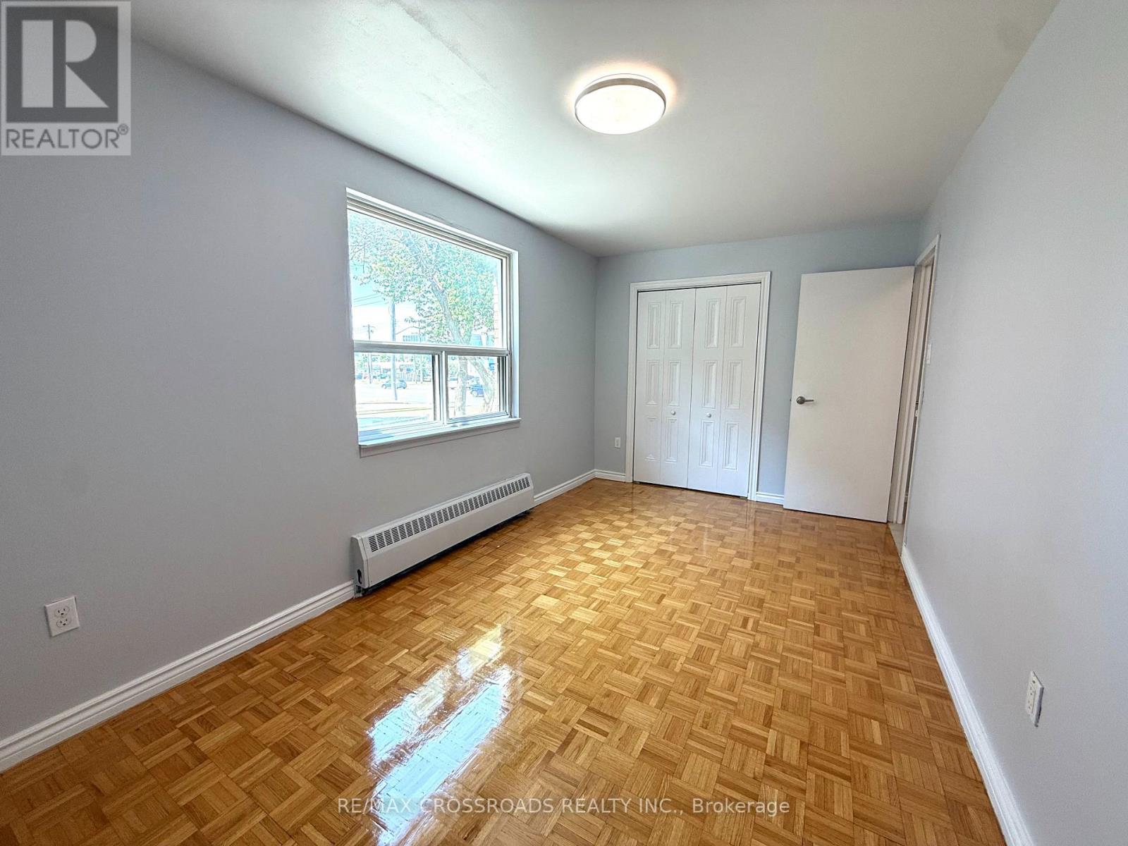 Photo 5 of 102 1191 Ellesmere Road, Toronto ON