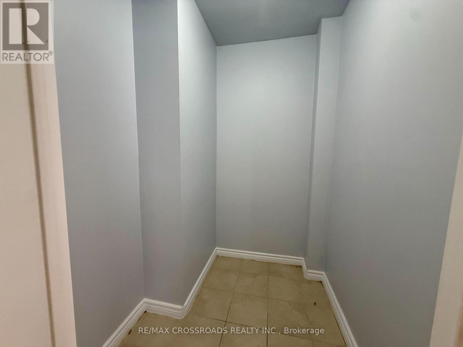Photo 6 of 102 1191 Ellesmere Road, Toronto ON